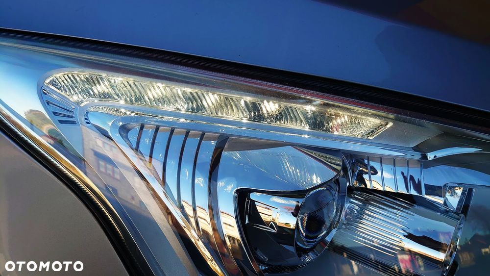 Ford B-MAX 1.0 EcoBoost Titanium X - 22