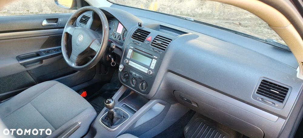 Volkswagen Golf 1.9 TDI Tour - 8