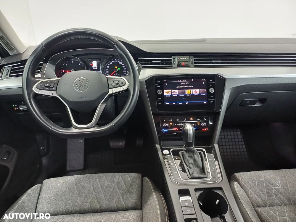 Volkswagen Passat 2.0 TDI DSG Comfortline - 9
