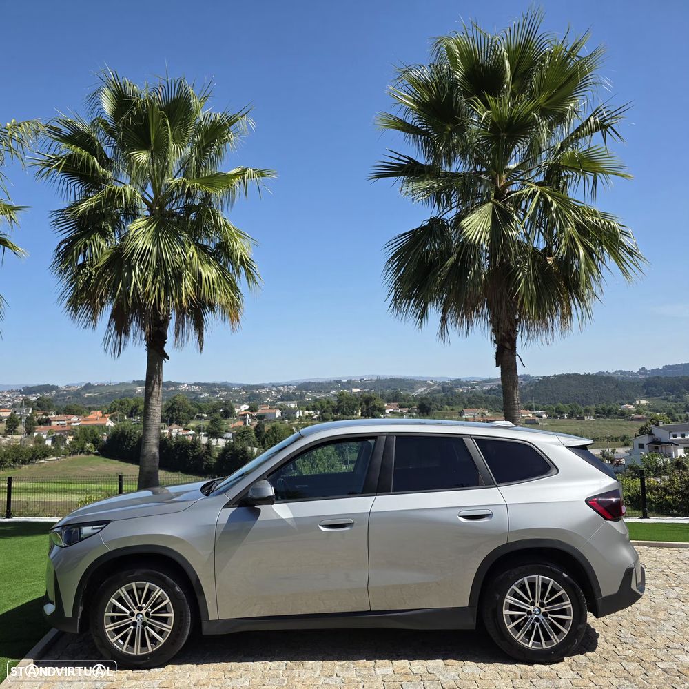 BMW iX1 xDrive30 M Sport Pack - 5