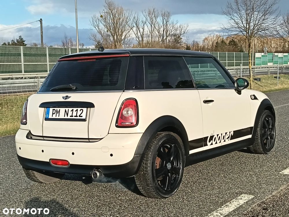 MINI ONE Standard - 16