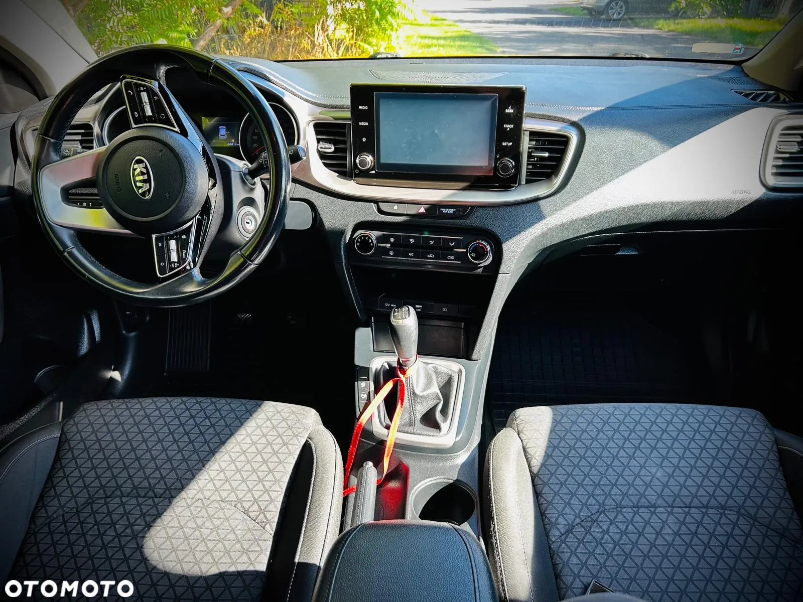 Kia XCeed 1.4 T-GDI L - 9
