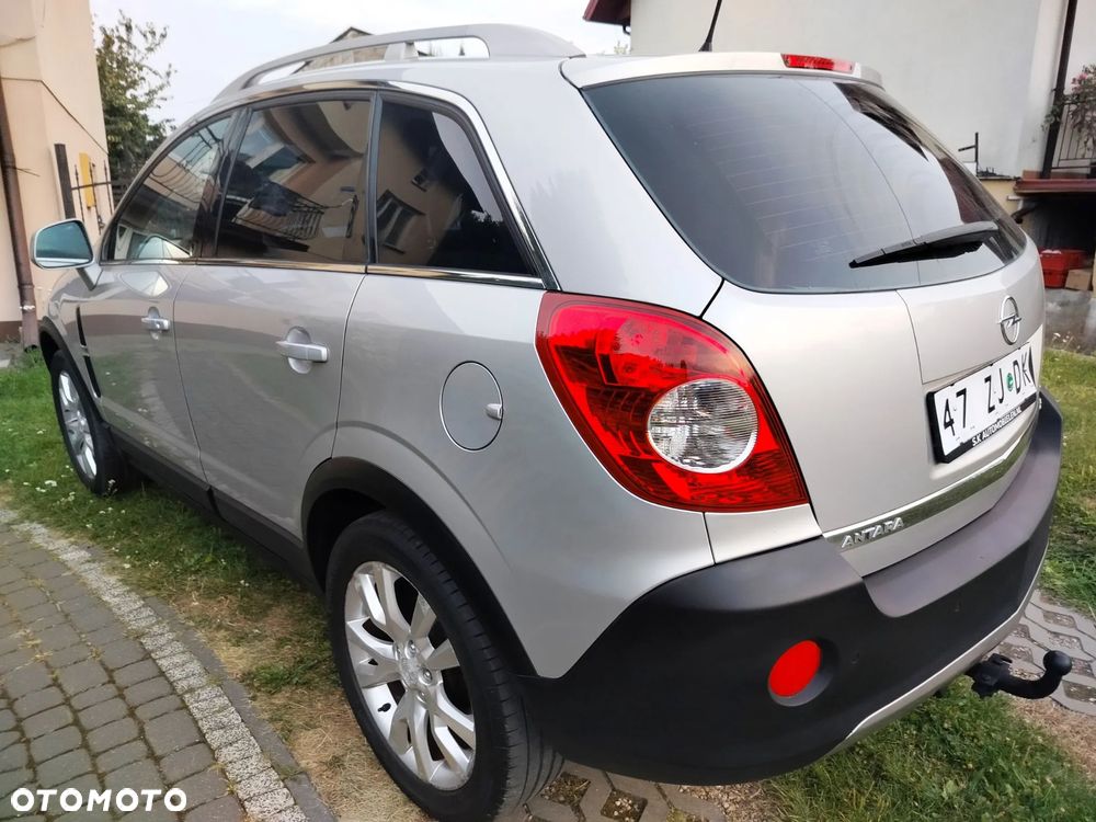 Opel Antara 2.4 4x4 Cosmo - 19