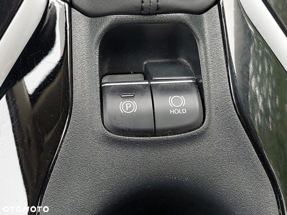 Toyota Corolla - 26