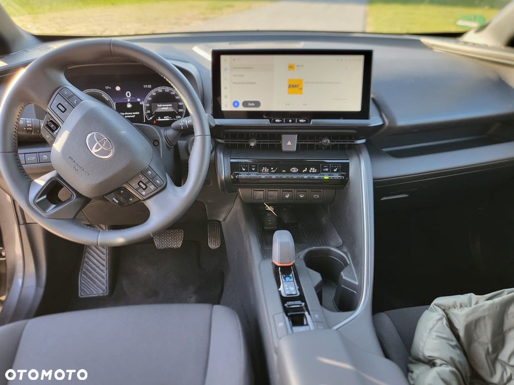 Toyota C-HR 1.8 Hybrid Team Deutschland - 5