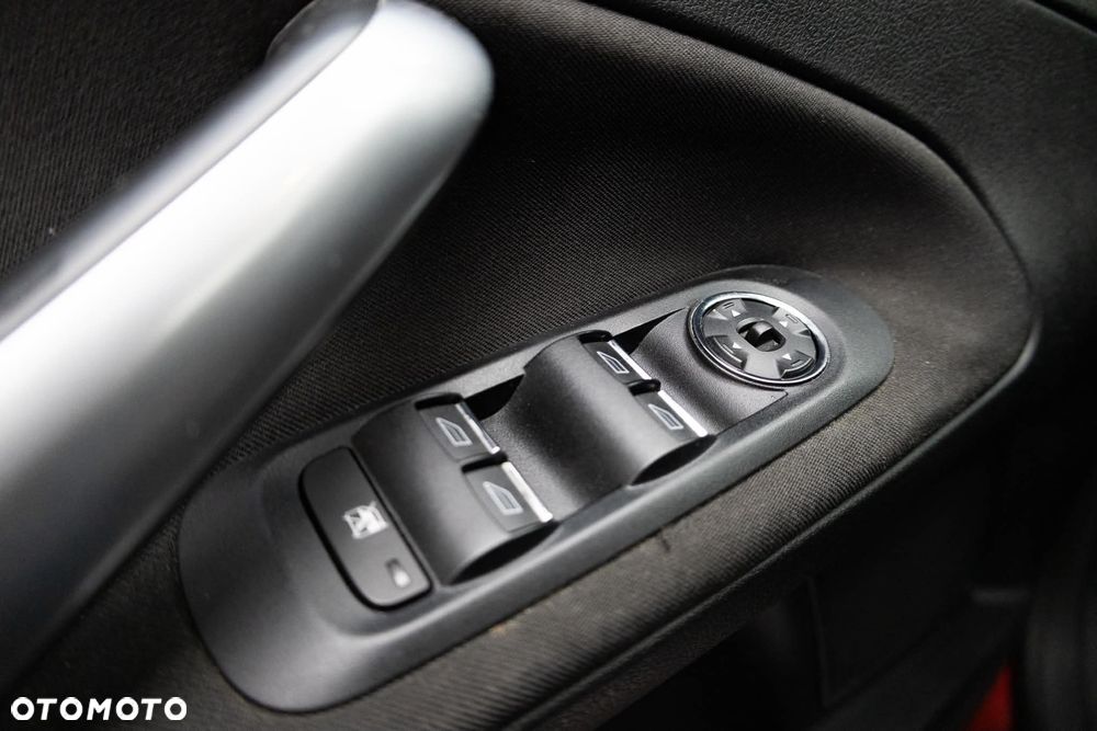 Ford Mondeo 2.0 Viva Titanium - 4
