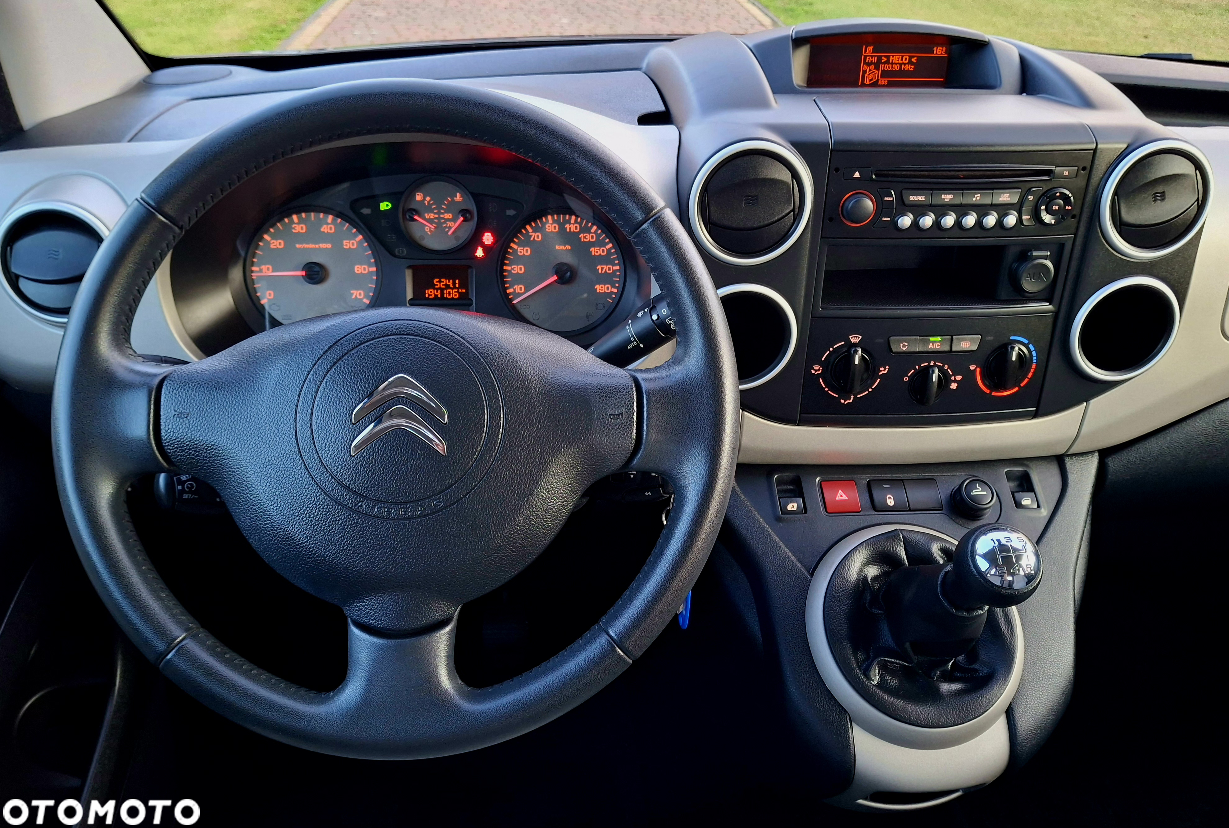 Citroën Berlingo Multispace BlueHDi 100 FEEL - 28
