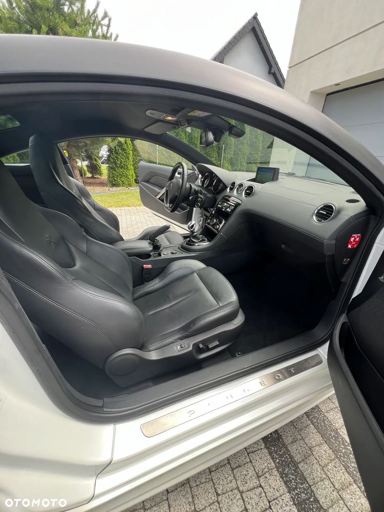 Peugeot RCZ 1.6 THP - 13