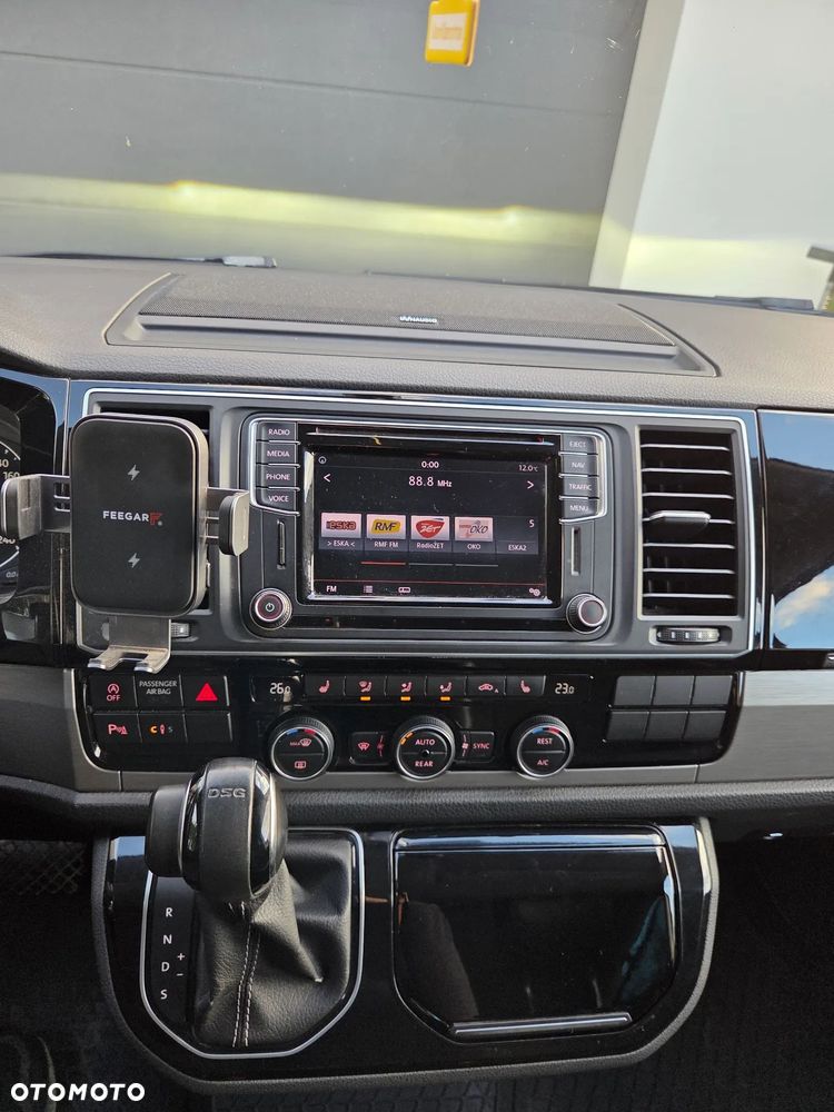 Volkswagen Multivan 2.0 BiTDI L1 Generation SIX DSG - 11