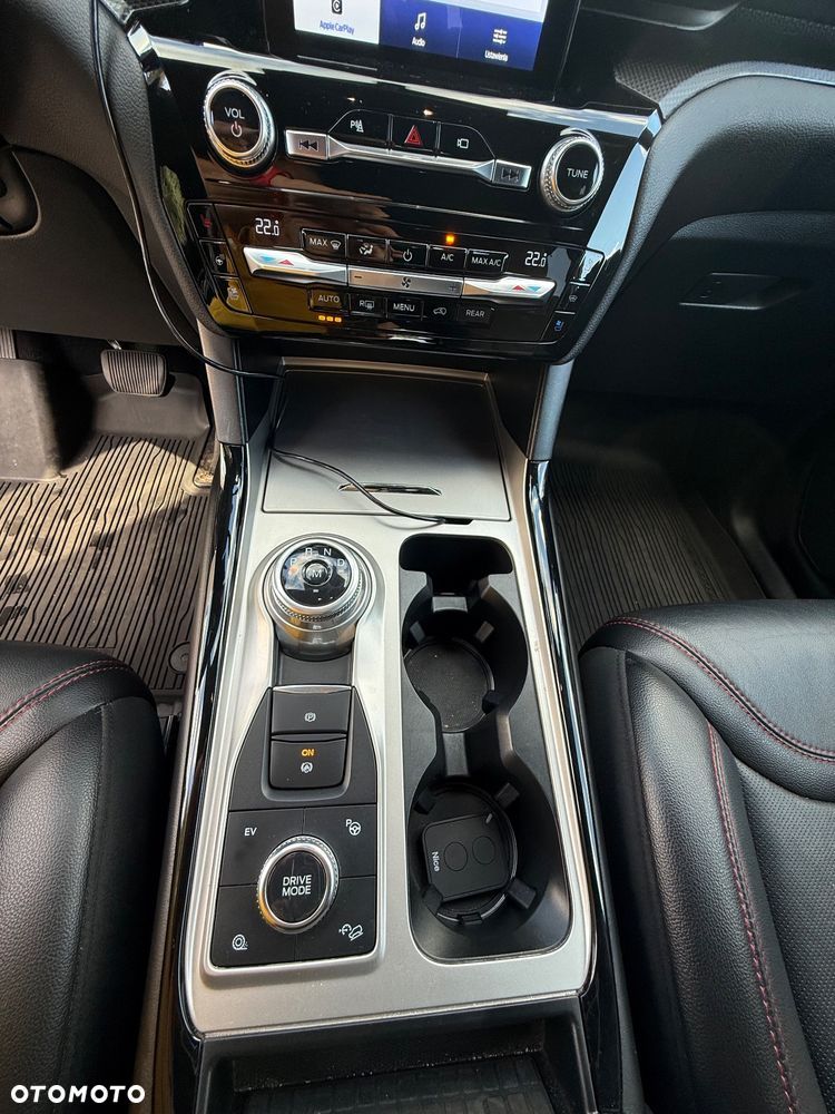 Ford Explorer EcoBoost Plug-in Hybrid PLATINUM - 10