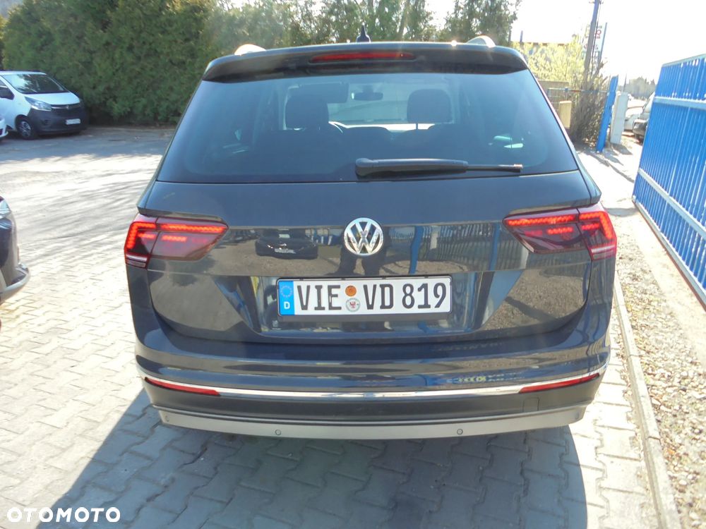 Volkswagen Tiguan 2.0 TDI SCR (BlueMotion Technology) DSG Highline - 39