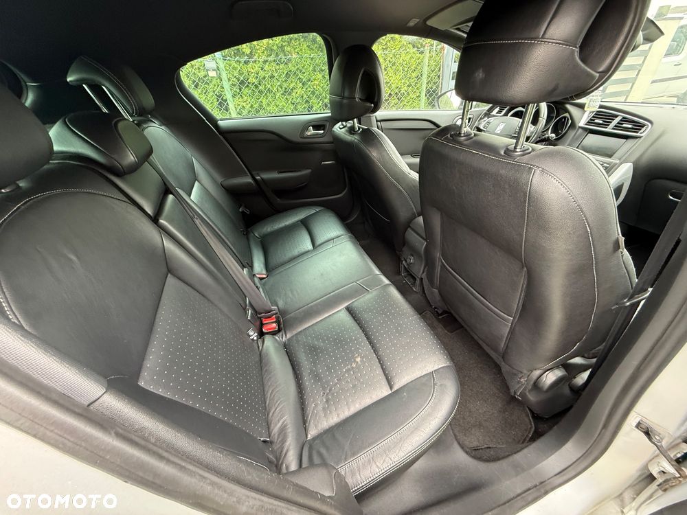 Citroën DS4 1.6 e-HDi SoChic MCP - 7