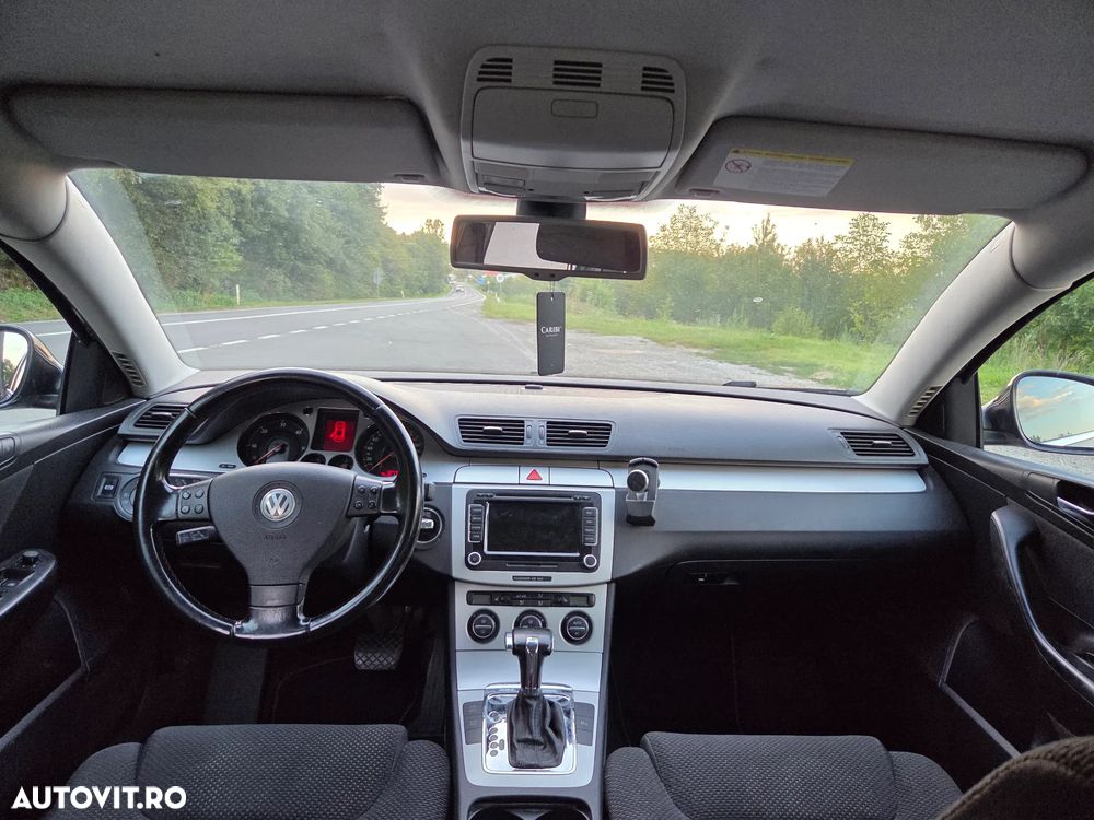 Volkswagen Passat Variant 2.0 TDI Trendline DPF DSG - 7