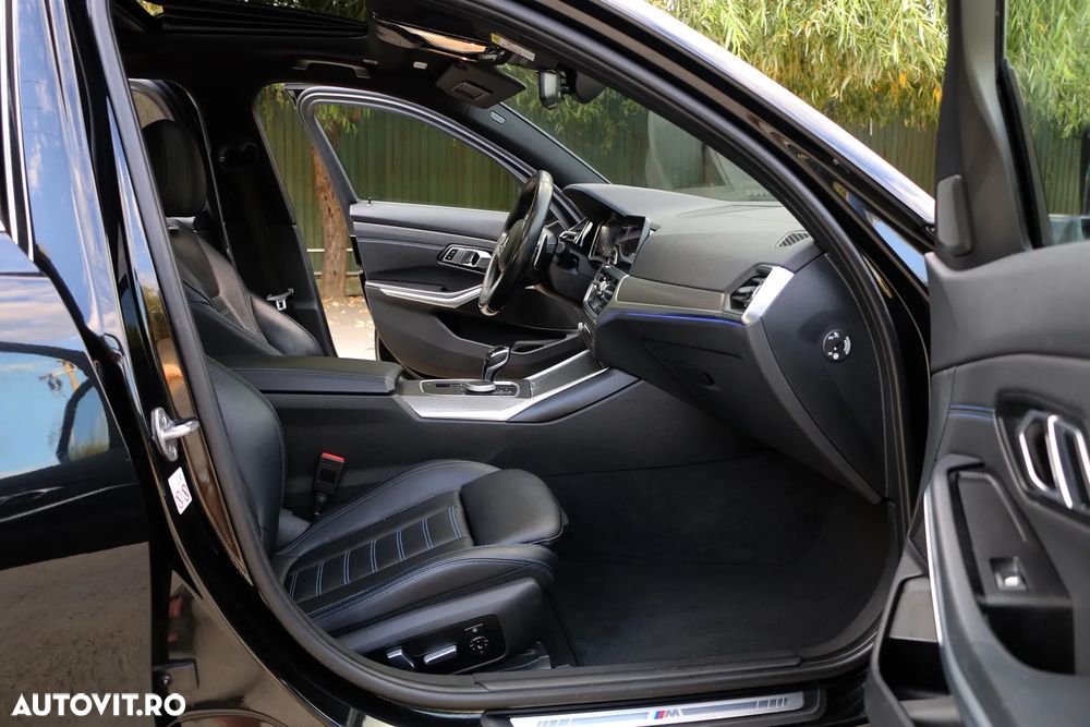 BMW Seria 3 330i Aut. M Sport - 25