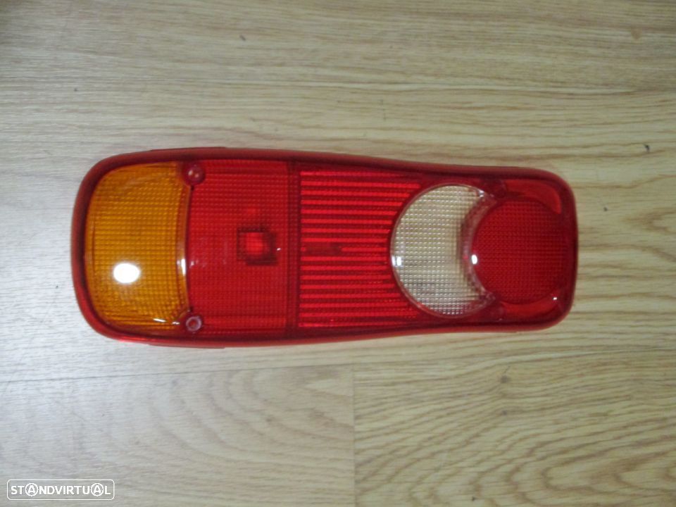 Vidro Farolim Mitsubishi Canter Nissan Cabstar Renault Master Novo - 1