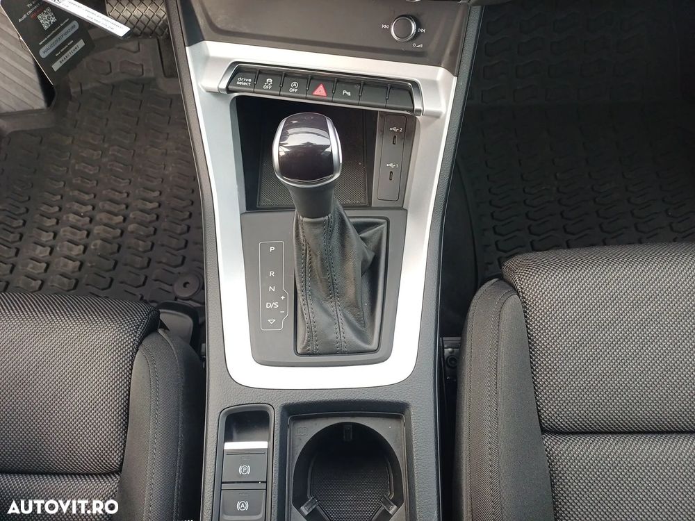 Audi Q3 1.5 35 TFSI S tronic MHEV Advanced - 19