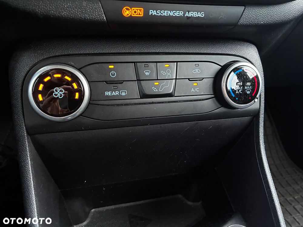 Ford Fiesta - 16