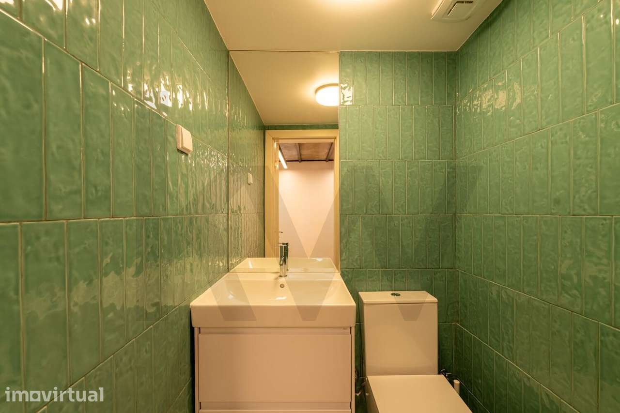 Loja para Arrendamento em Avenidas Novas, Lisboa | Remodelada com Mezz - Grande imagem: 2/26