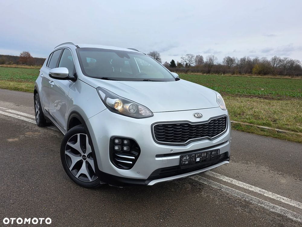 Kia Sportage 2,0 CRDI AWD GT Line - 4