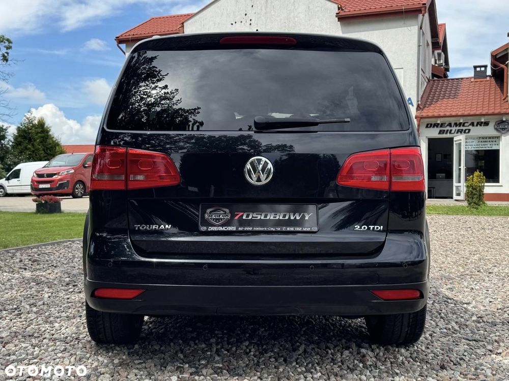 Volkswagen Touran - 14