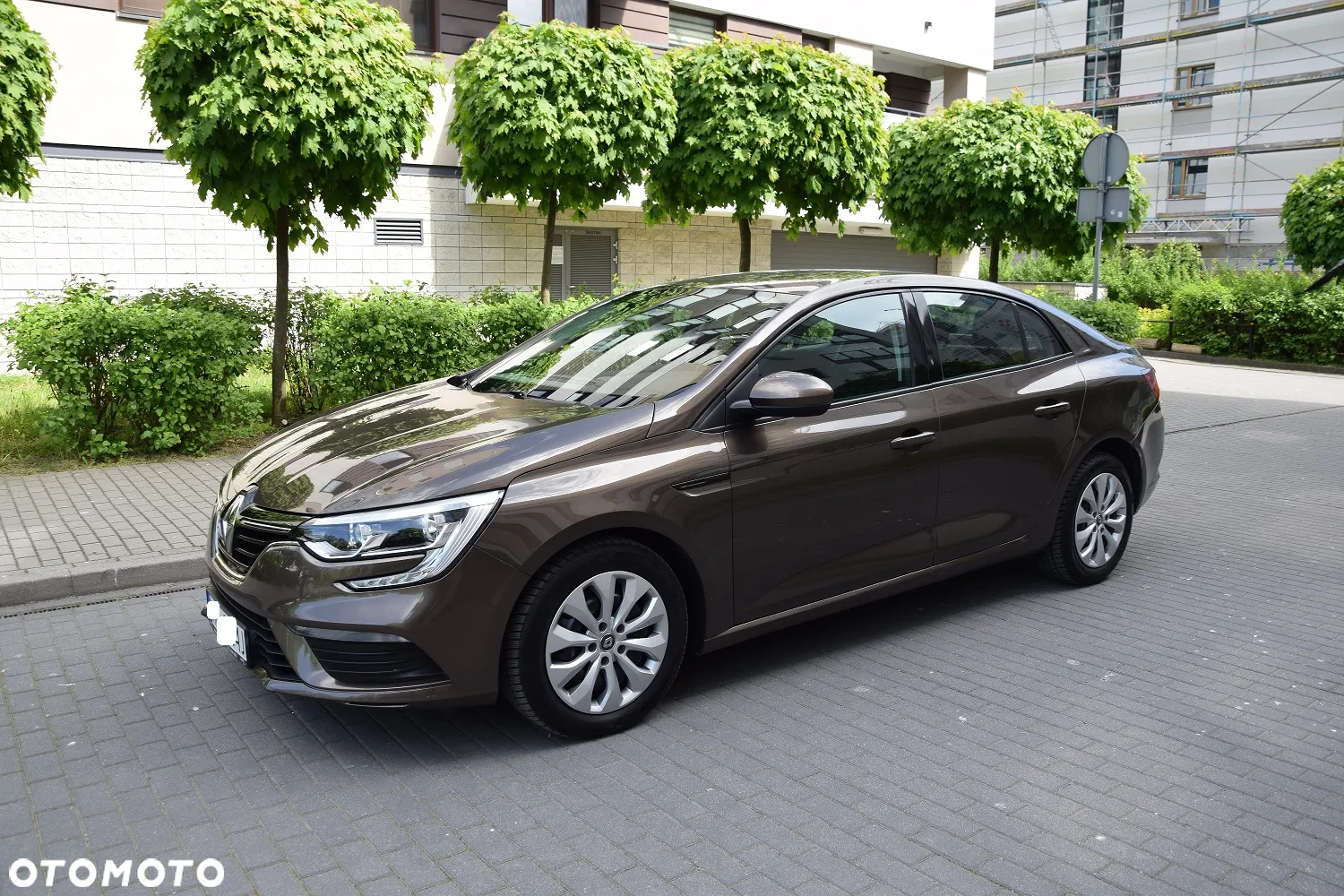 Renault Megane 1.6 SCe Business - 10