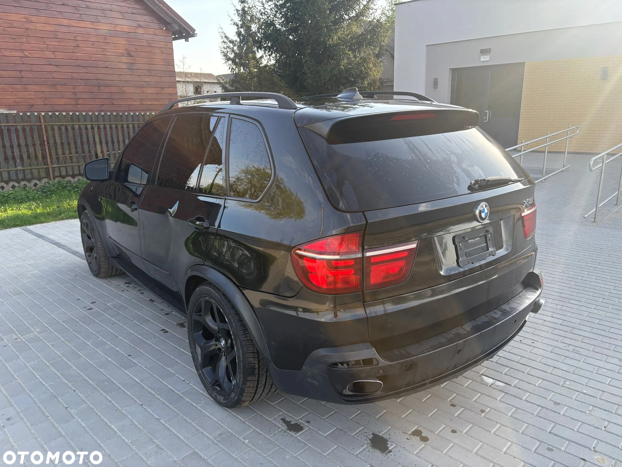 BMW X5 4.8i xDrive - 11