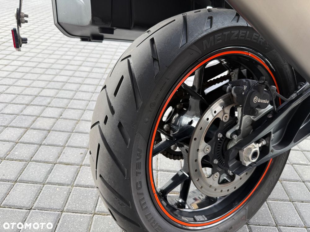 KTM Super Adventure - 13