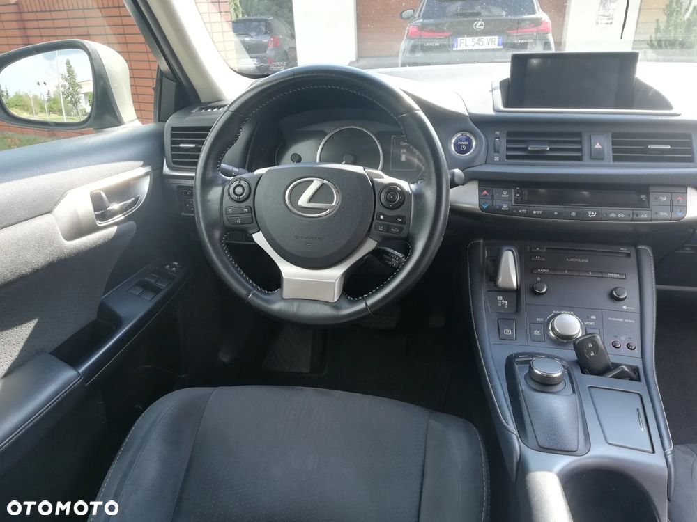 Lexus CT 200h Elegance - 13