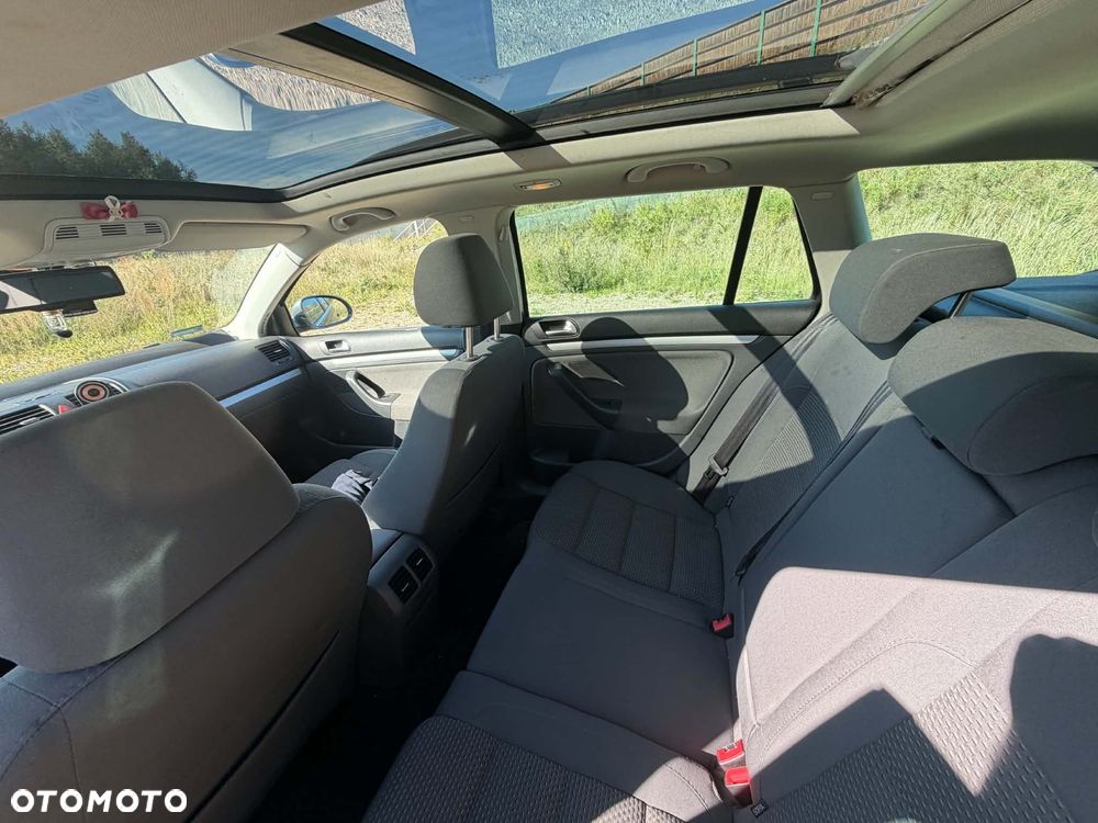 Volkswagen Golf 2.0 TDI DPF Sportline - 15