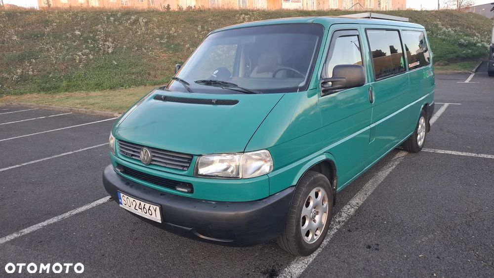 Volkswagen Caravelle - 20