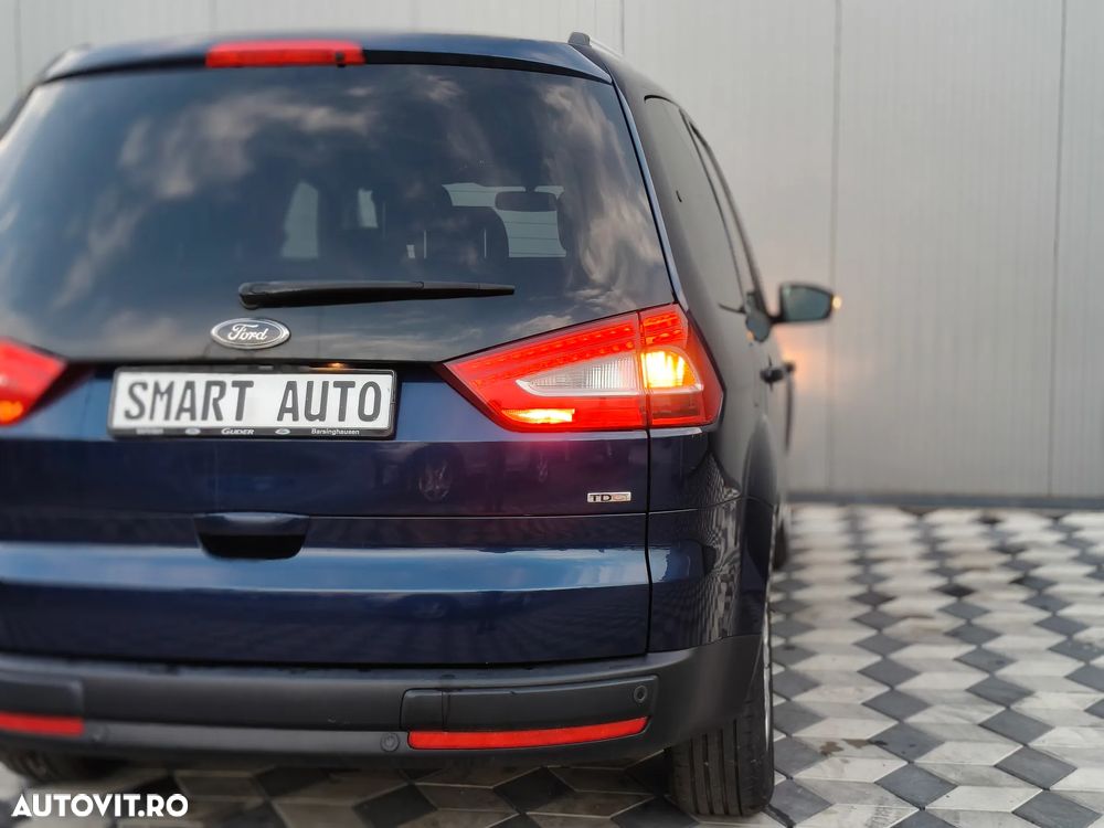 Ford Galaxy 2.0 TDCi DPF Trend - 14