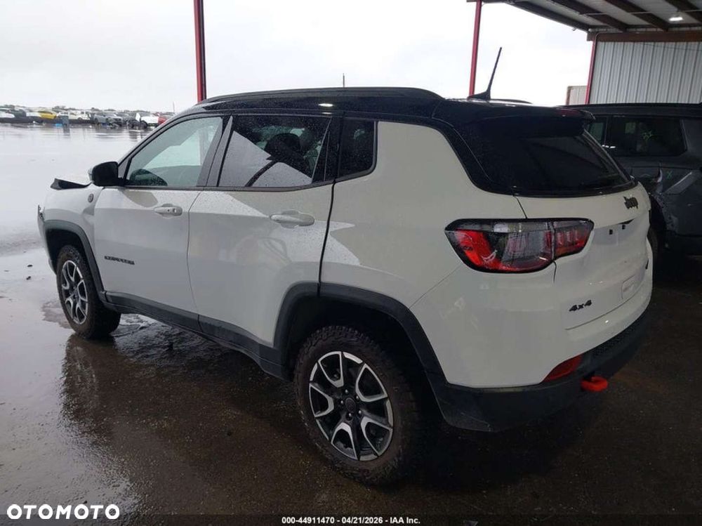 Jeep Compass - 5