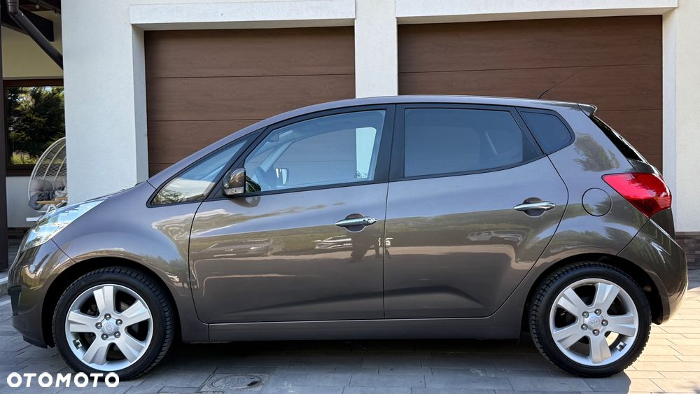 Kia Venga 1.6 CVVT Platinum Edition - 4