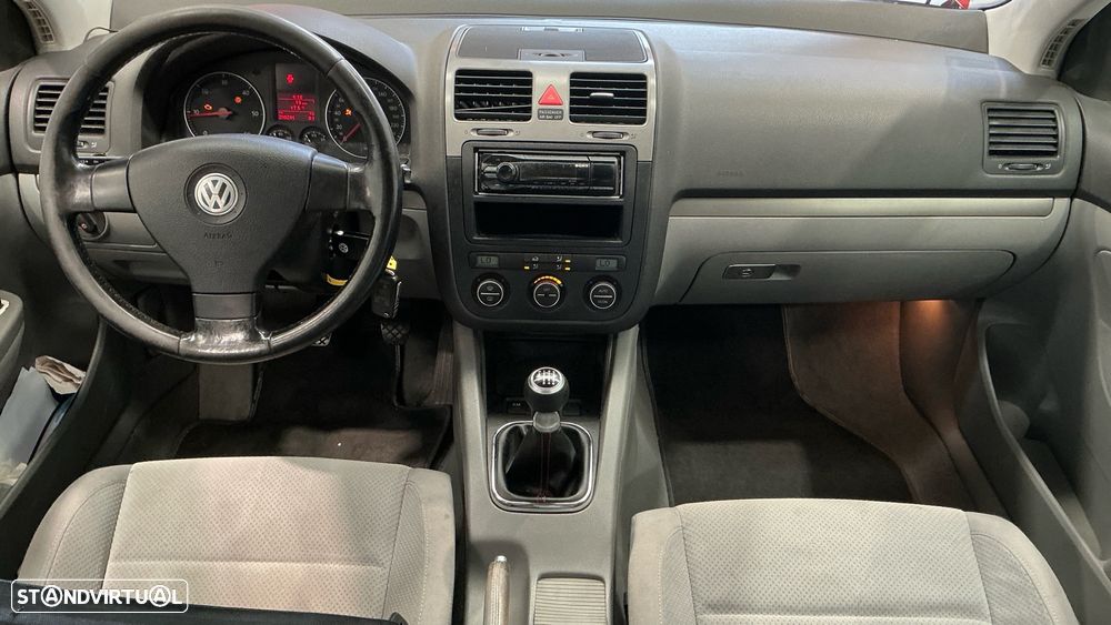 VW Golf 2.0 TDi Sportline - 5