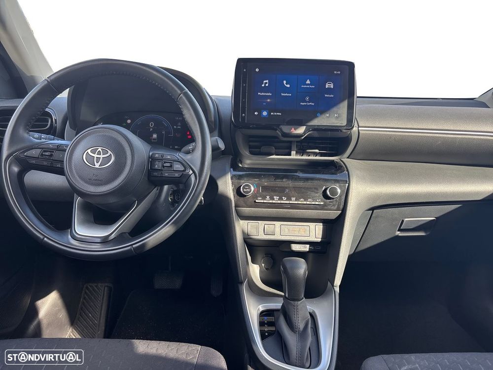Toyota Yaris Cross 1.5 HDF Comfort Plus - 3