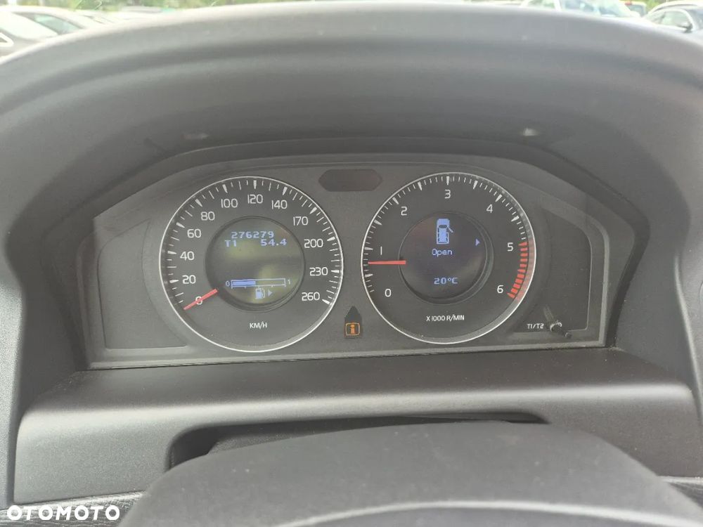 Volvo XC 60 D3 AWD Momentum - 18