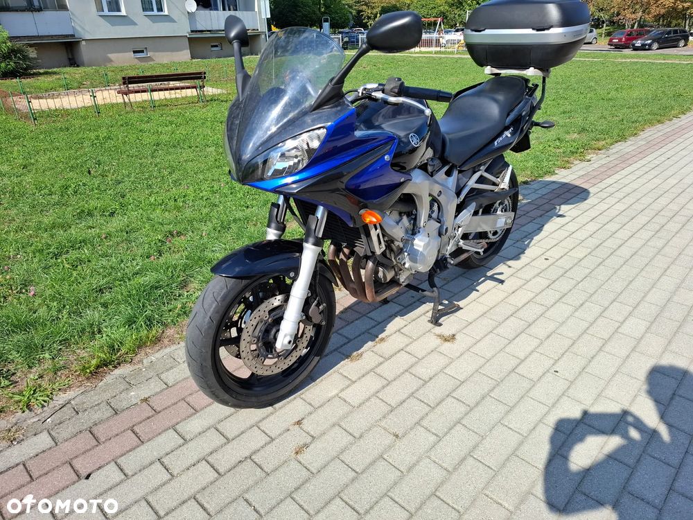 Yamaha FZ6 - 8