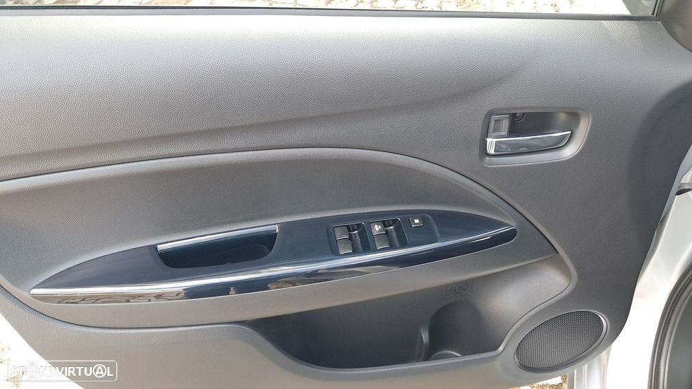 Mitsubishi Space Star 1.2 Intense Connect Edition - 15