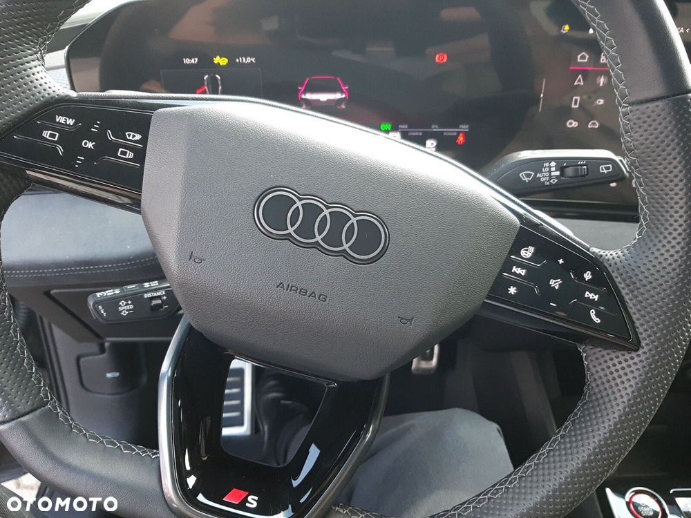 Audi A6 Avant e-tron - 15