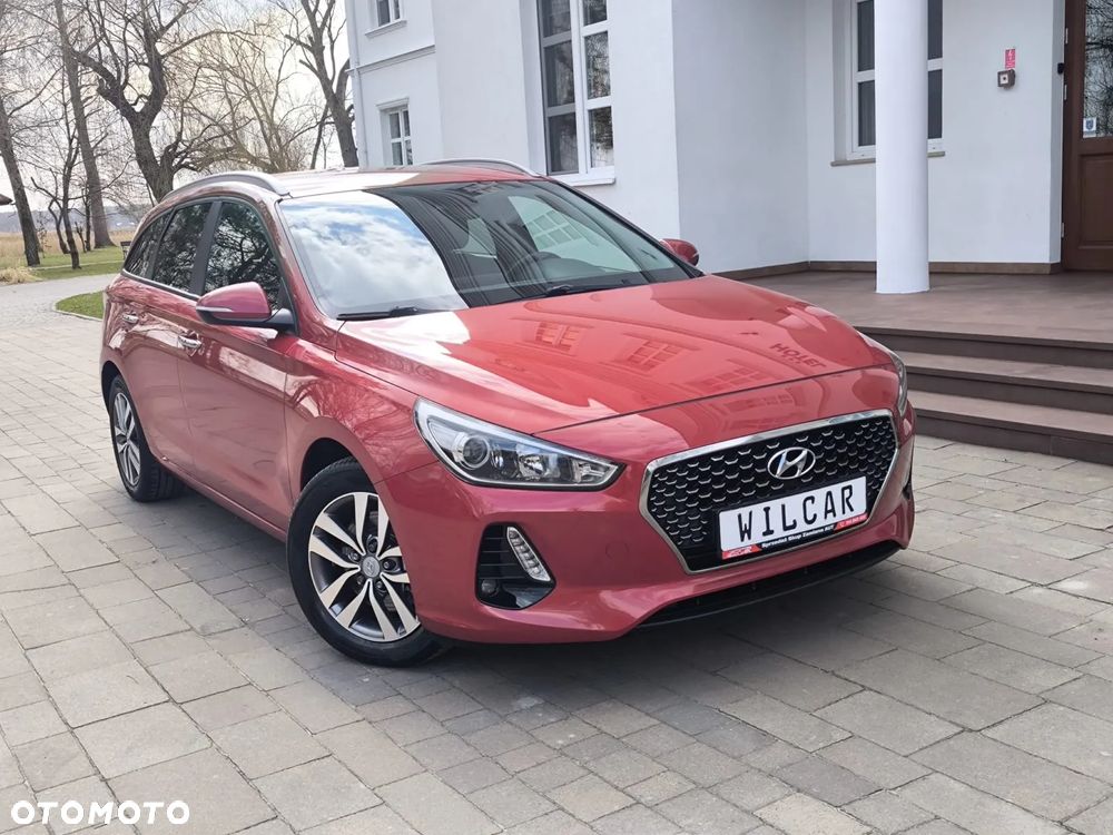 Hyundai i30 blue Kombi 1.6 CRDi Style - 3