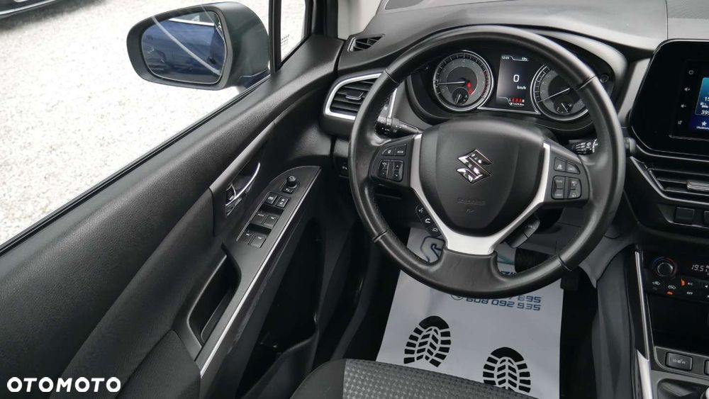 Suzuki SX4 S-Cross - 12