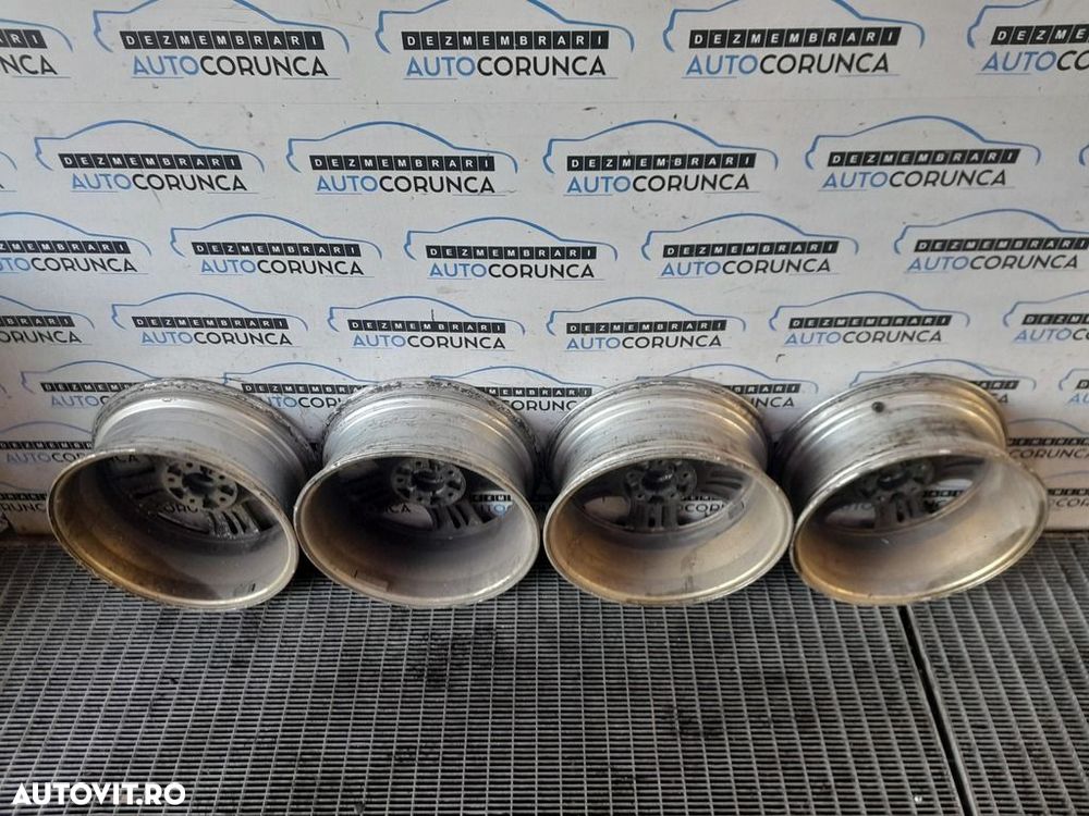 Jante aliaj Hyundai Santa Fe 2 Facelift 2009 - 2012 (1079) R17 ET41 5*114.3 - 8