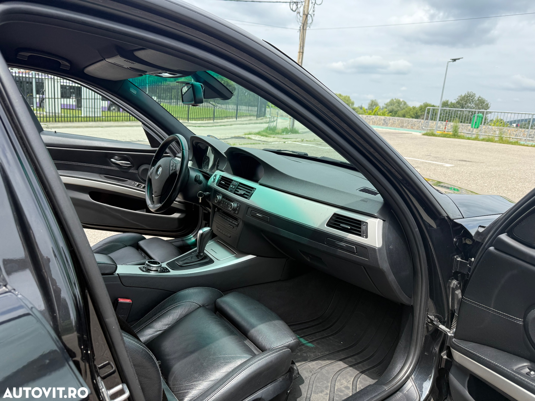 BMW Seria 3 320d Cabriolet - 17