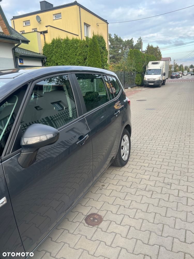 Opel Zafira 1.6 CDTI Cosmo - 4