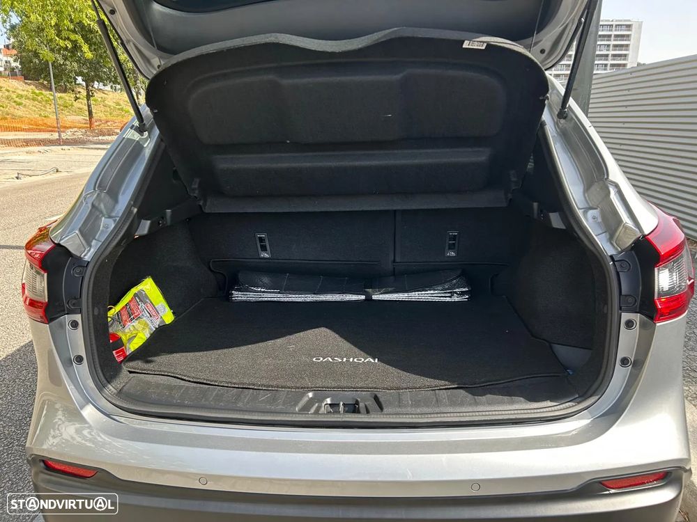 Nissan Qashqai 1.5 dCi N-Connecta - 12