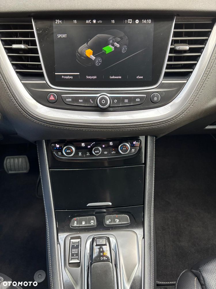 Opel Grandland X Plug-in-Hybrid4 1.6 DI Start/Stop Ultimate - 28