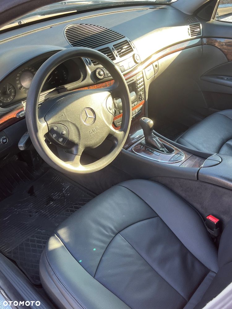 Mercedes-Benz Klasa E 220 CDI Automatik Classic - 12