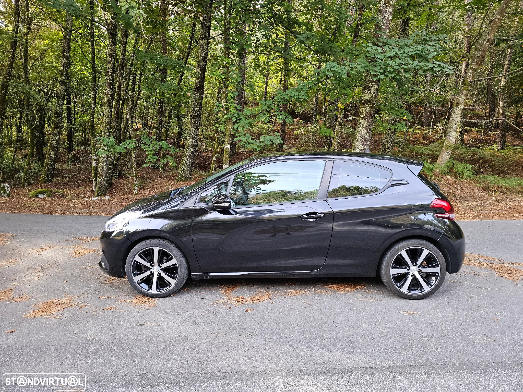 Peugeot 208 e-HDi 92 Stop&Start Allure - 5