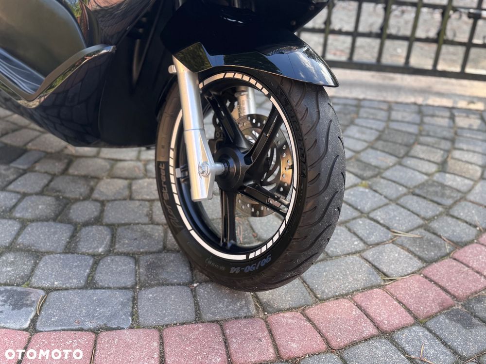 Honda PCX - 22