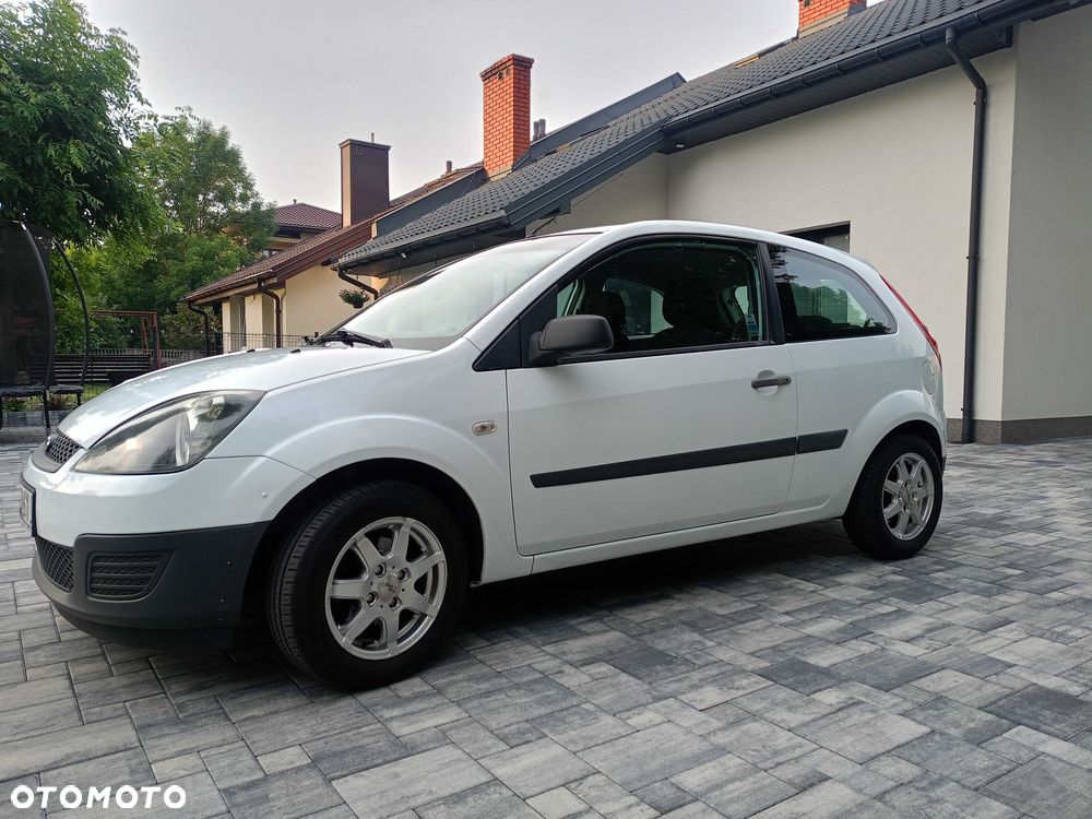 Ford Fiesta - 3